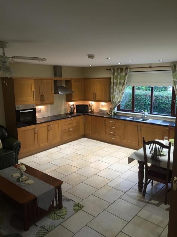 Meadowville Self-Catering Cushendall Ngoại thất bức ảnh