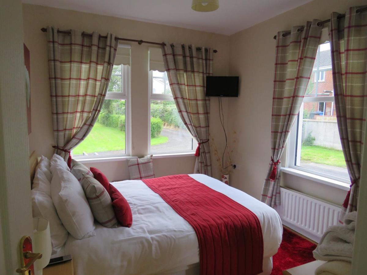 Meadowville Self-Catering Cushendall Ngoại thất bức ảnh