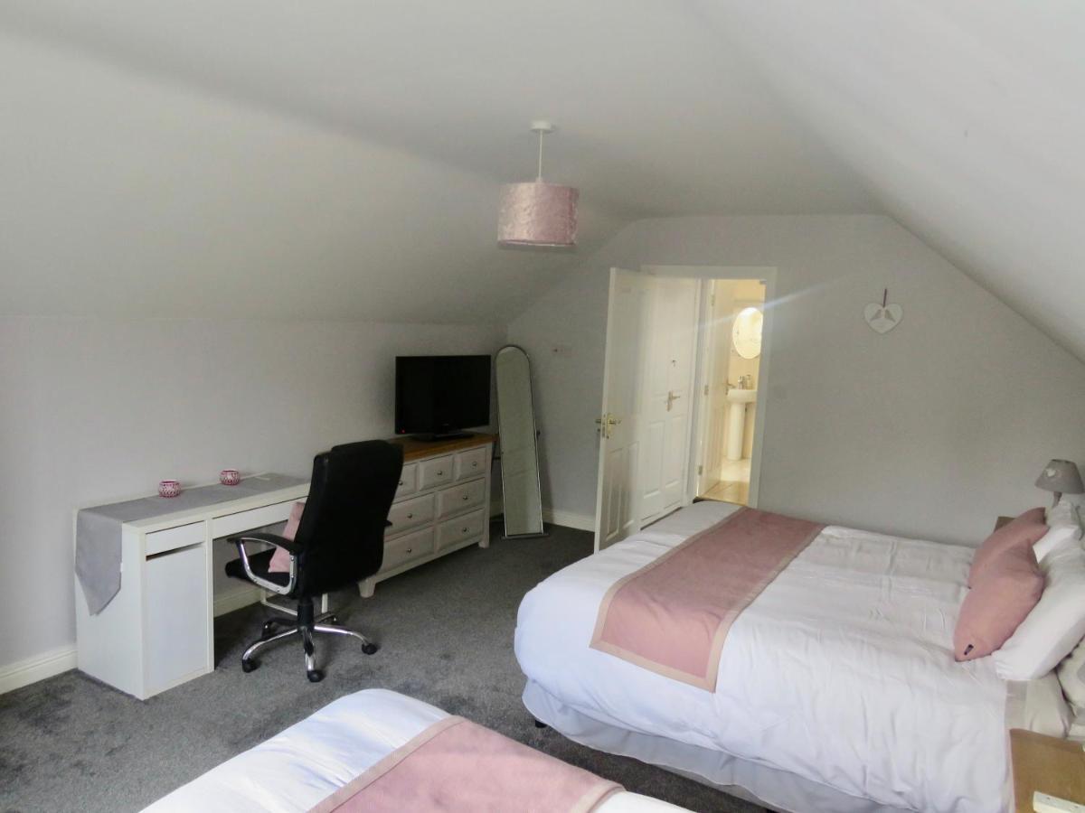 Meadowville Self-Catering Cushendall Ngoại thất bức ảnh