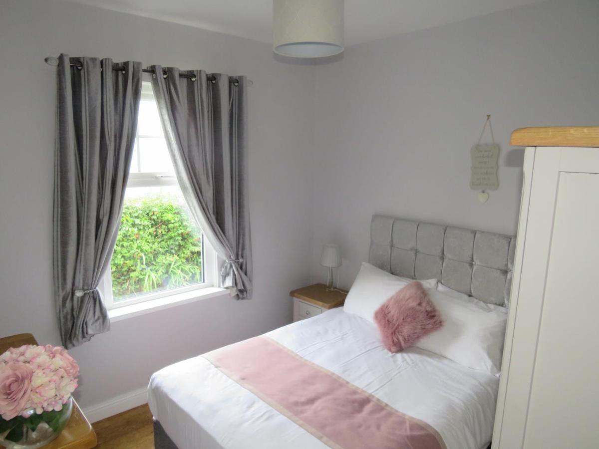 Meadowville Self-Catering Cushendall Ngoại thất bức ảnh