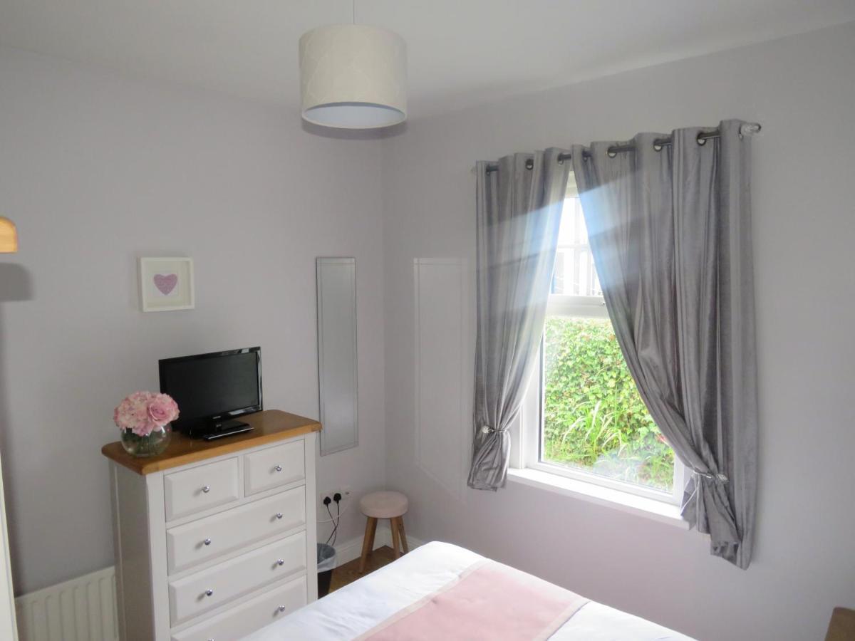 Meadowville Self-Catering Cushendall Ngoại thất bức ảnh